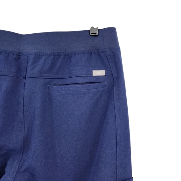 Figs Women's Stretch Straight Leg Cargo Scrub Pants Navy M - Picture 7 of 8